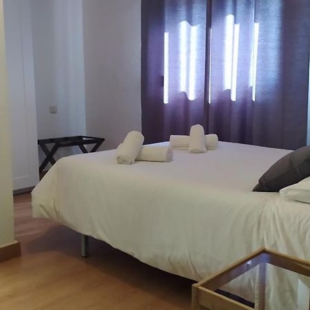 מונטקורטו Hostal El Pinar מראה חיצוני תמונה