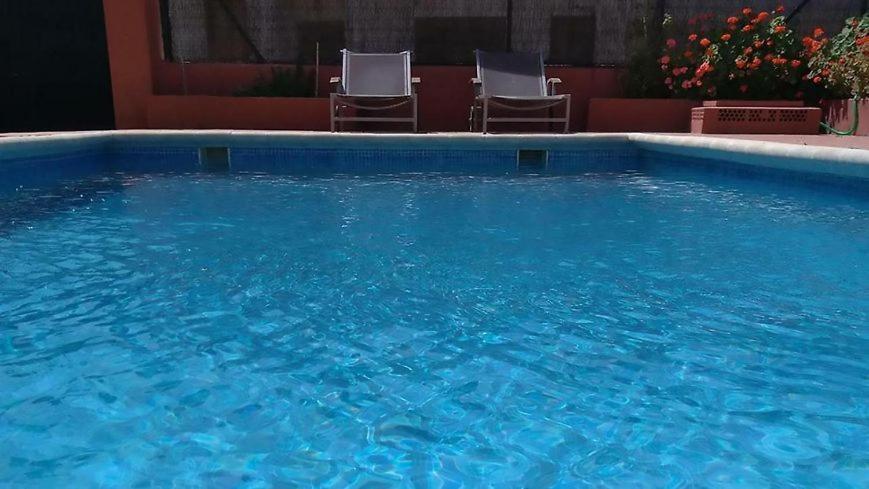 מונטקורטו Hostal El Pinar מראה חיצוני תמונה