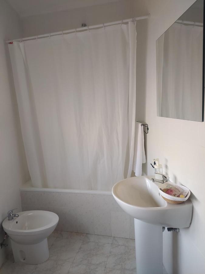 מונטקורטו Hostal El Pinar מראה חיצוני תמונה