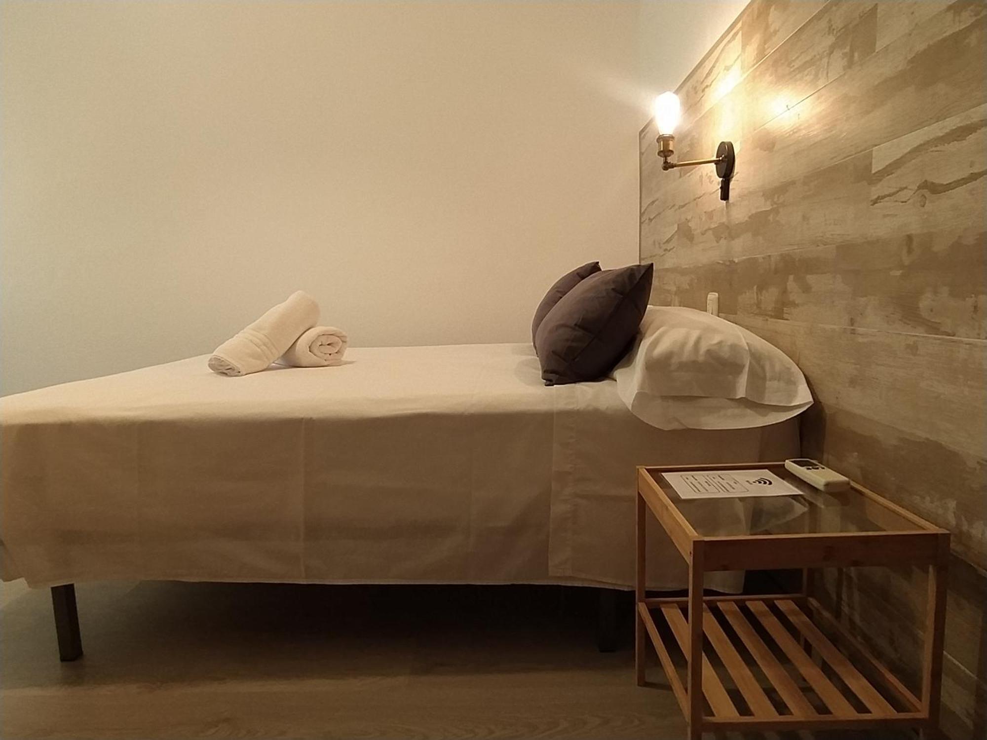 מונטקורטו Hostal El Pinar מראה חיצוני תמונה
