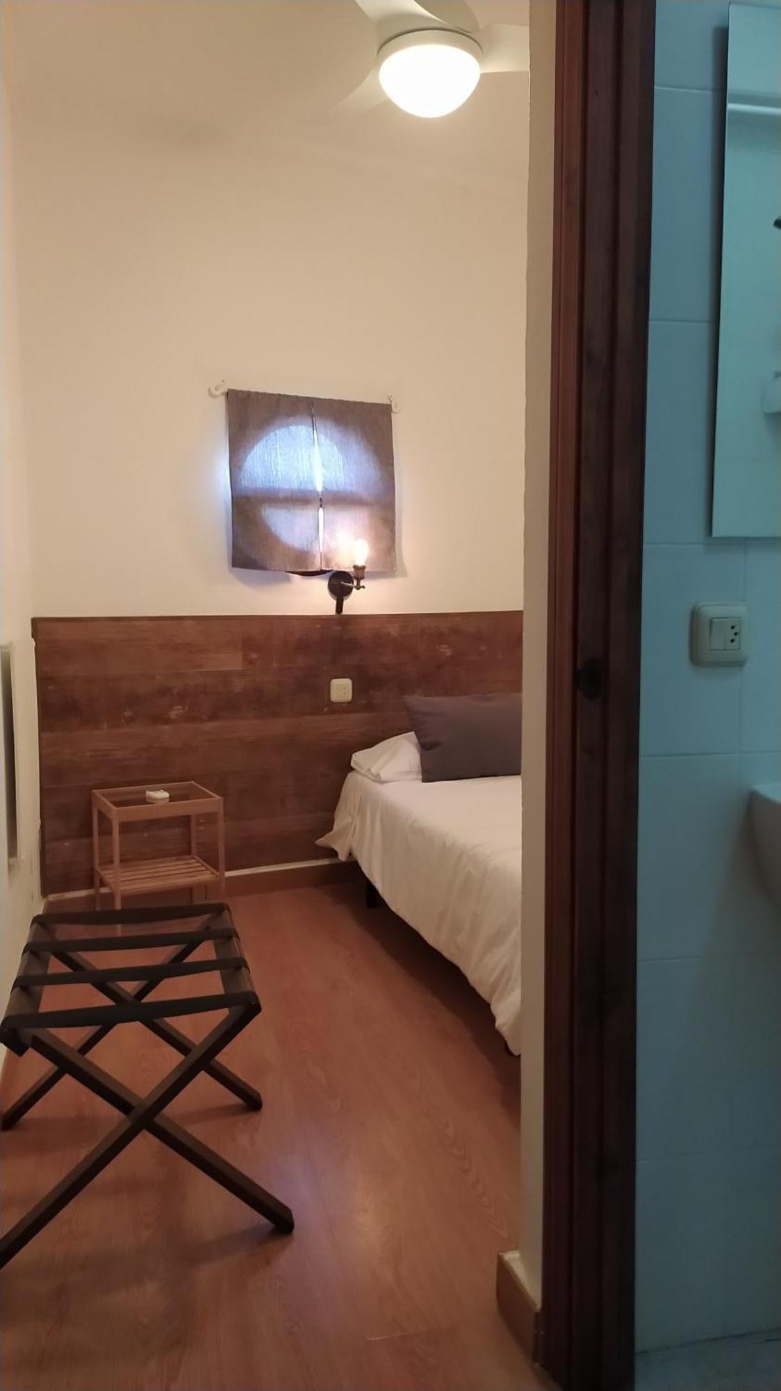 מונטקורטו Hostal El Pinar מראה חיצוני תמונה